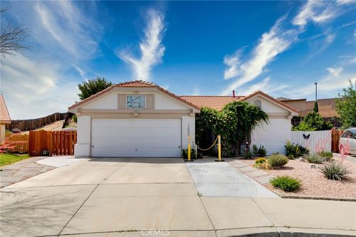 13035 Troy Ct, Victorville, CA, 92395 | Card Image