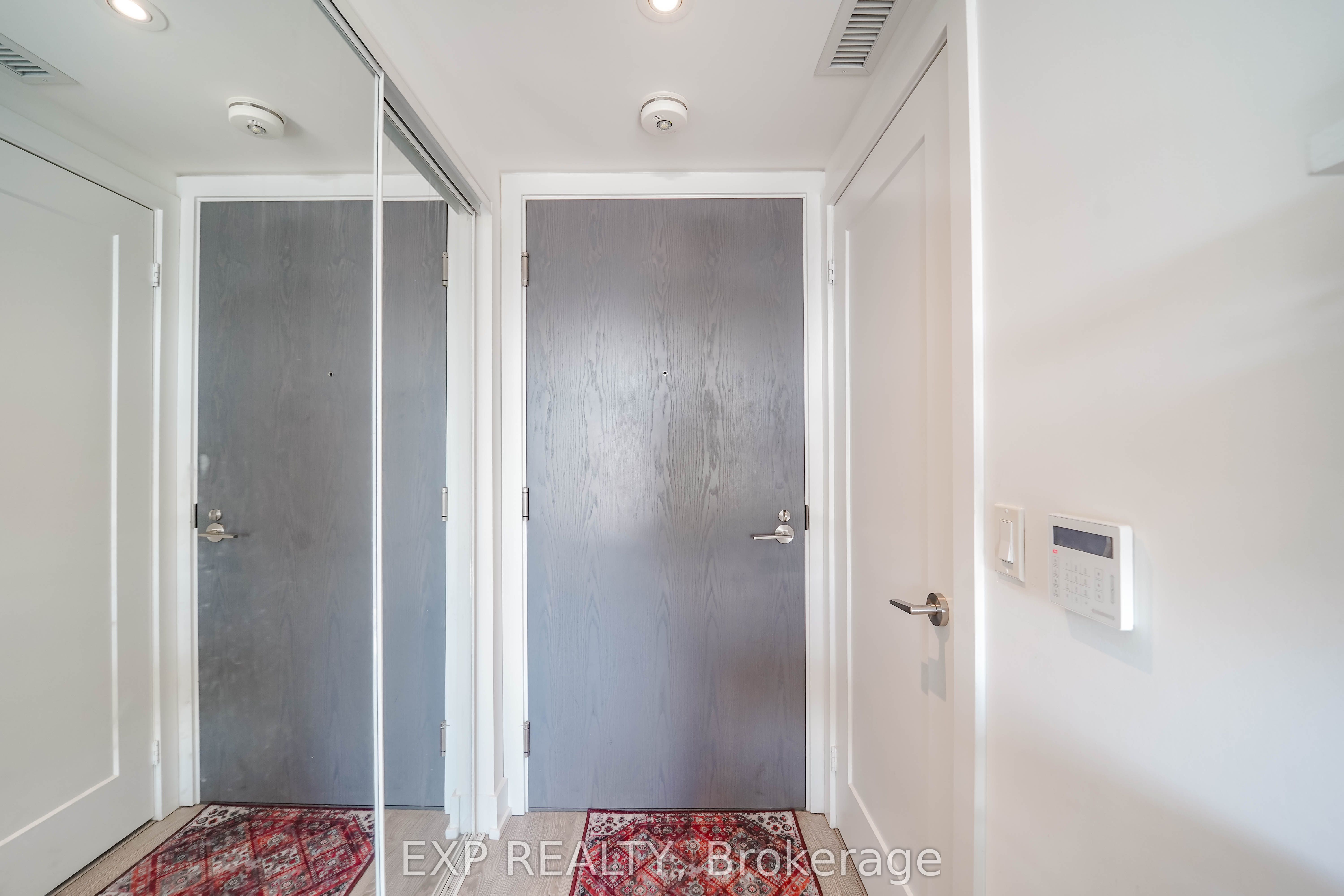 Residential in Toronto W08 3