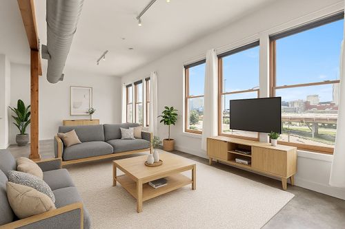 apt-236-2502 Live Oak St, Dallas, TX, 75204-5607 | Card Image