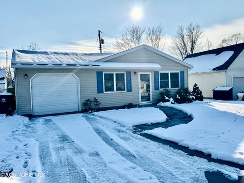 905 Hees Ct, Defiance, OH, 43512-3144 | Card Image