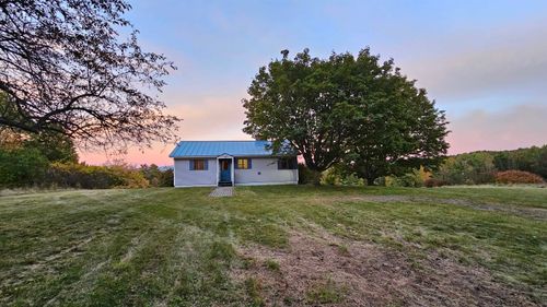 288 Old Stage Coach Road, Bradford, VT, 05033 | Card Image