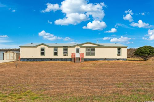 232 Broward Ave, Marion, TX, 78124-1731 | Card Image