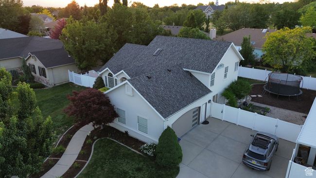 Aerial view at dusk of a residential view | Image 27