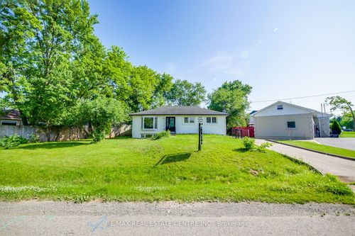 480 Valley Dr, Oakville, ON, L6L4L8 | Card Image