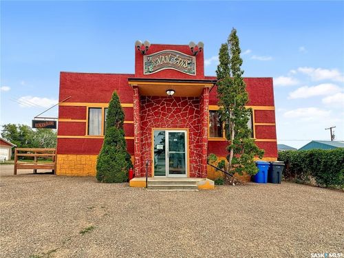 792 108th St, North Battleford, SK, S9A2A4 | Card Image