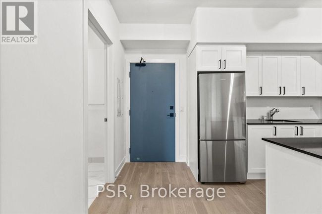 1008 - 1063 Douglas Mccurdy Comm Circle, Condo with 2 bedrooms, 3 bathrooms and 1 parking in Mississauga (Lakeview) ON | Image 4
