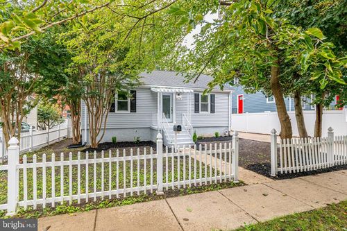 3228 13th St S, ARLINGTON, VA, 22204-4325 | Card Image