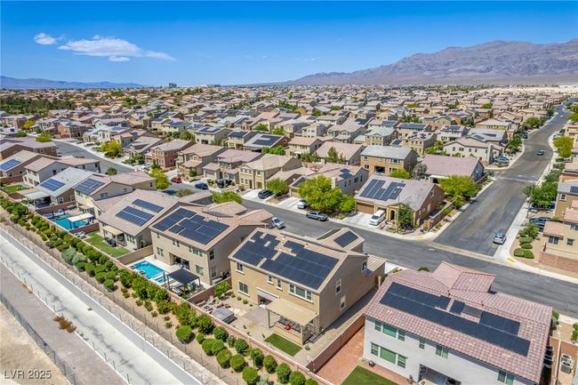 813 Bluebird Hill Ave, House other with 5 bedrooms, 5 bathrooms and null parking in North Las Vegas NV | Image 68