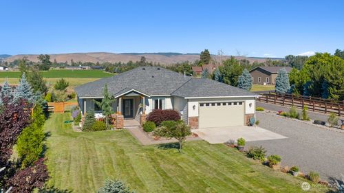 1360 Susan Rd, Ellensburg, WA, 98926-5594 | Card Image