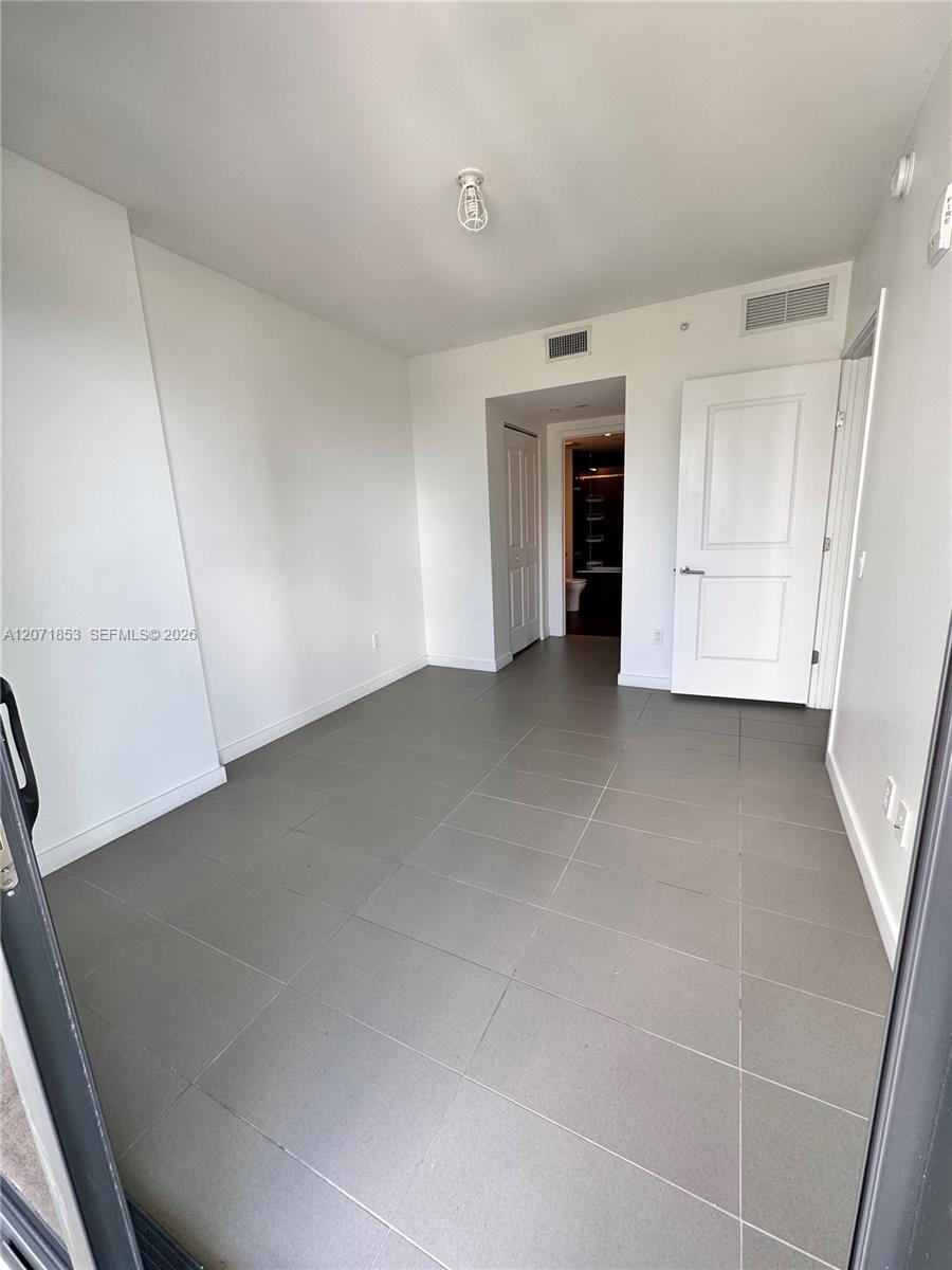 Residential Lease in Miami 5