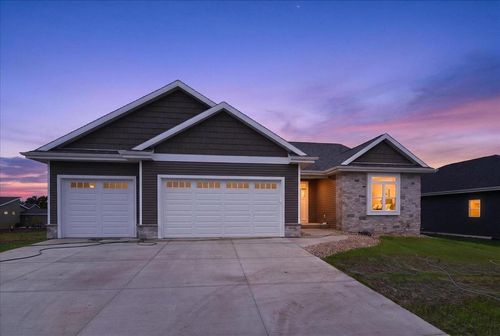 4074 Whistle Rock Cir, DEFOREST, WI, 53532-8725 | Card Image