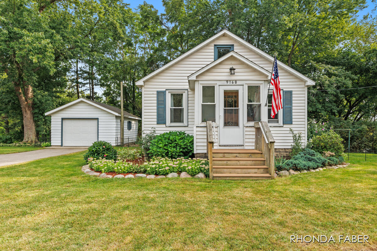 Adams St, Zeeland, MI 49464