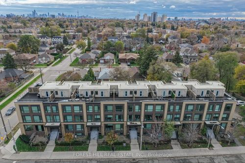 318-639 Lawrence Ave W, Toronto, ON, M6A1A9 | Card Image