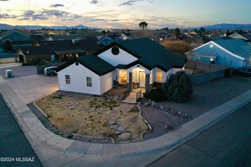 464 N 1st Ave, Thatcher, AZ, 85552-5429 | Card Image