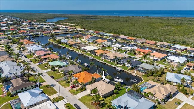 211 Lido Dr, House other with 4 bedrooms, 3 bathrooms and null parking in PUNTA GORDA FL | Image 48