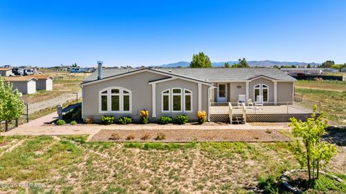 7345 E Autumn Ln, Prescott Valley, AZ, 86315-4797 | Card Image