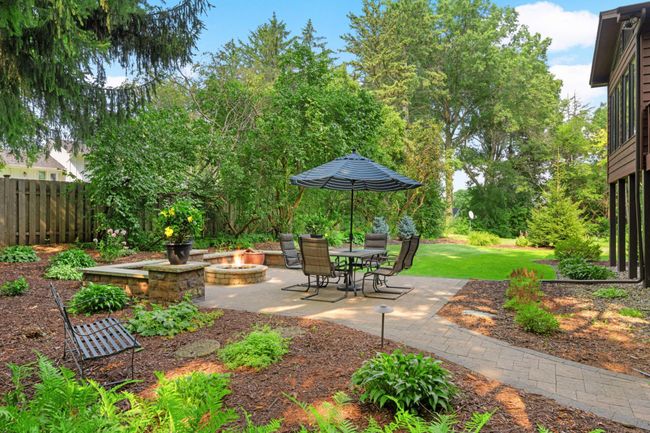 1627 Pamela Ln, House other with 5 bedrooms, 4 bathrooms and null parking in Mendota Heights MN | Image 35