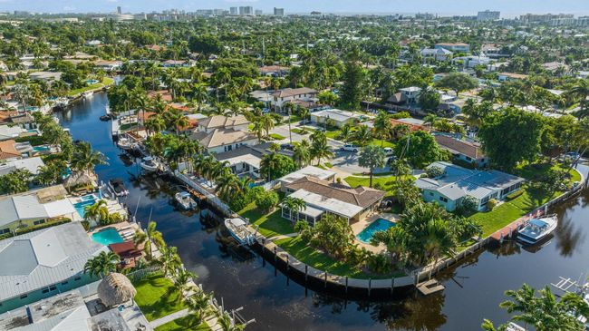 1233 Se 11 Th Ave, House other with 3 bedrooms, 2 bathrooms and null parking in Deerfield Beach FL | Image 6