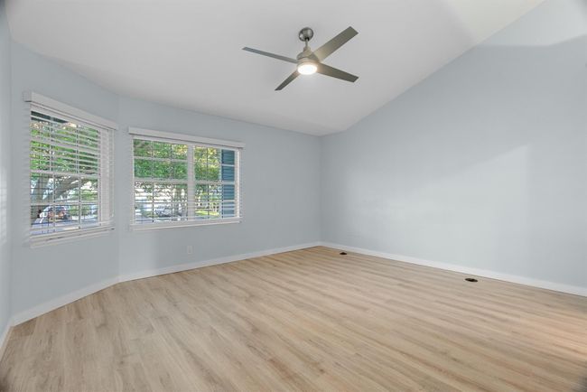 210 Ocean Dunes Cir, Condo with 3 bedrooms, 3 bathrooms and null parking in Jupiter FL | Image 28