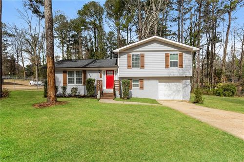 4111 Northstrand Dr, Decatur, GA, 30035-2377 | Card Image