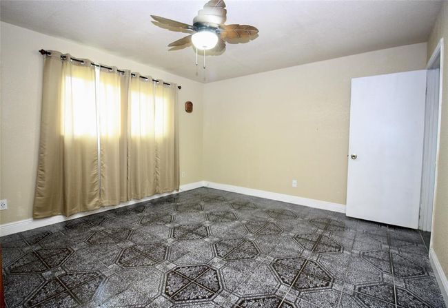 Master bedroom | Image 26