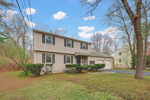 5 Montgomery Dr, Framingham, MA, 01701 | Card Image