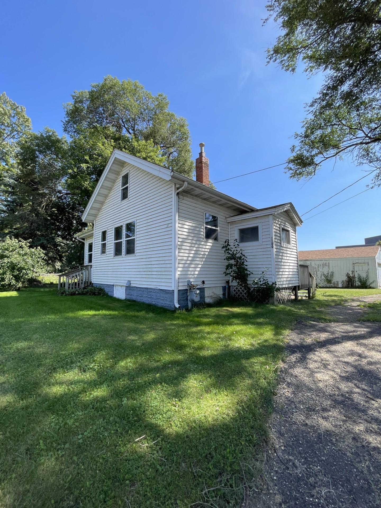 Stillwater Rd, Saint Paul, MN 55119