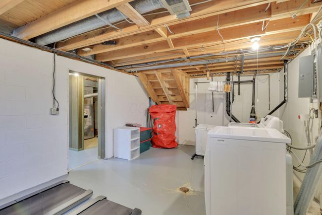6871 Ardelle Dr, House other with 3 bedrooms, 3 bathrooms and null parking in Reynoldsburg OH | Image 42