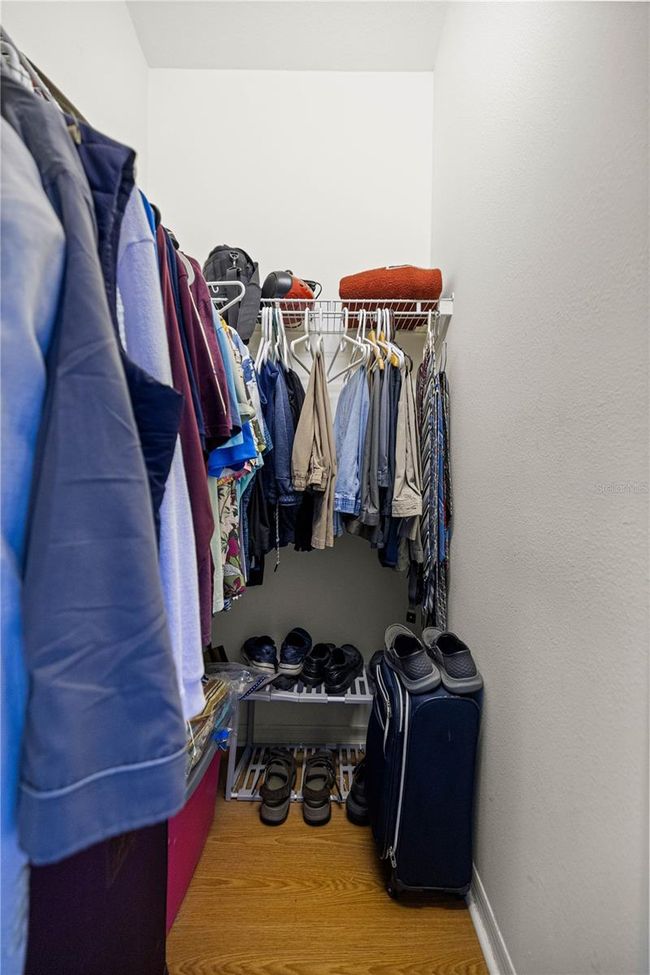 master closet 2 of 2 | Image 20
