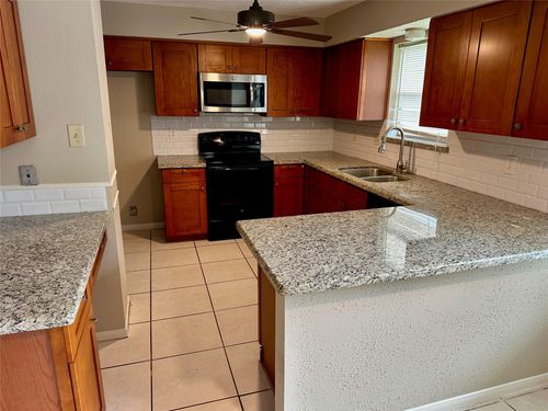 2711 Colony Dr, Sugar Land, TX, 77479-1425 | Card Image