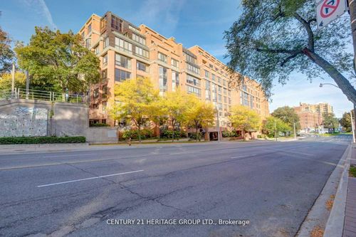 101-2900 Yonge St, Toronto, ON, M4N3N8 | Card Image