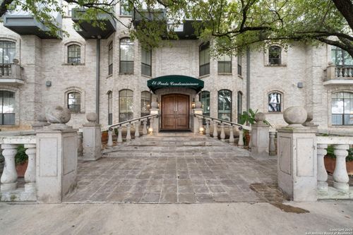 apt-308-100 W El Prado Dr, San Antonio, TX, 78212-2070 | Card Image