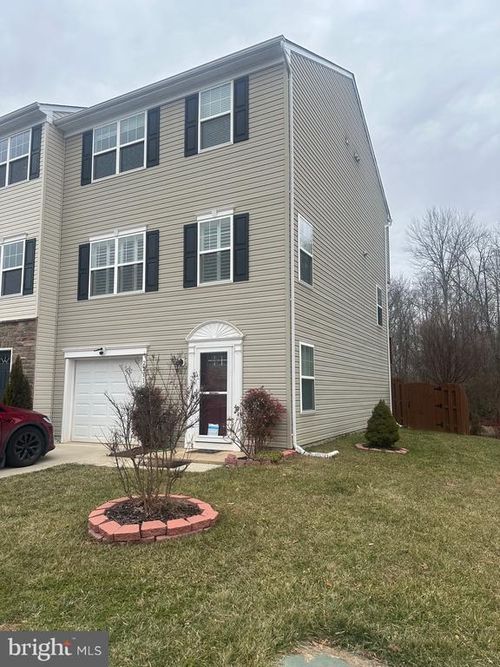 2233 Mallard Landing Dr, FREDERICKSBURG, VA, 22408-0302 | Card Image