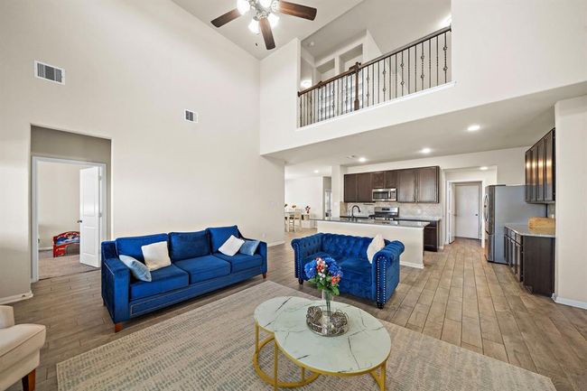 32610 Dew Crest St, House other with 4 bedrooms, 3 bathrooms and 2 parking in Fulshear TX | Image 5