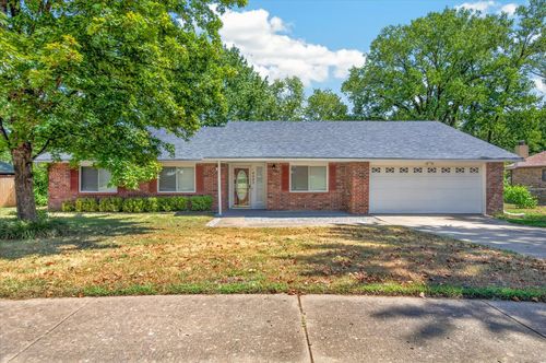 4640 Se Barlow Dr, Bartlesville, OK, 74006-6913 | Card Image