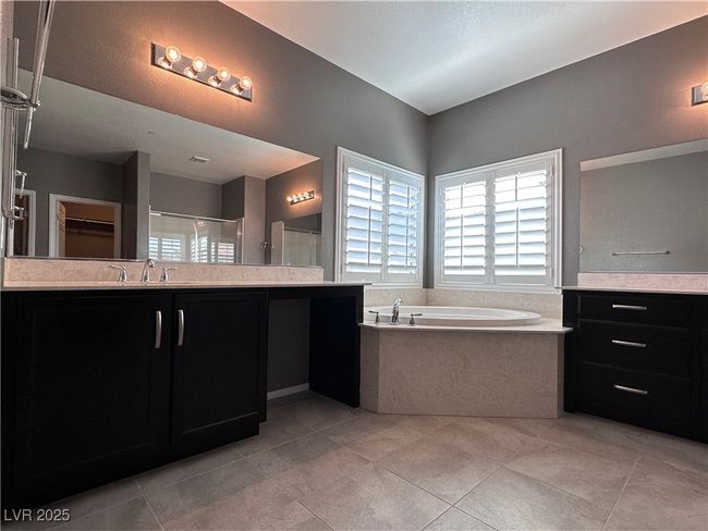 124 Dunblane St, House other with 4 bedrooms, 3 bathrooms and null parking in Henderson NV | Image 28
