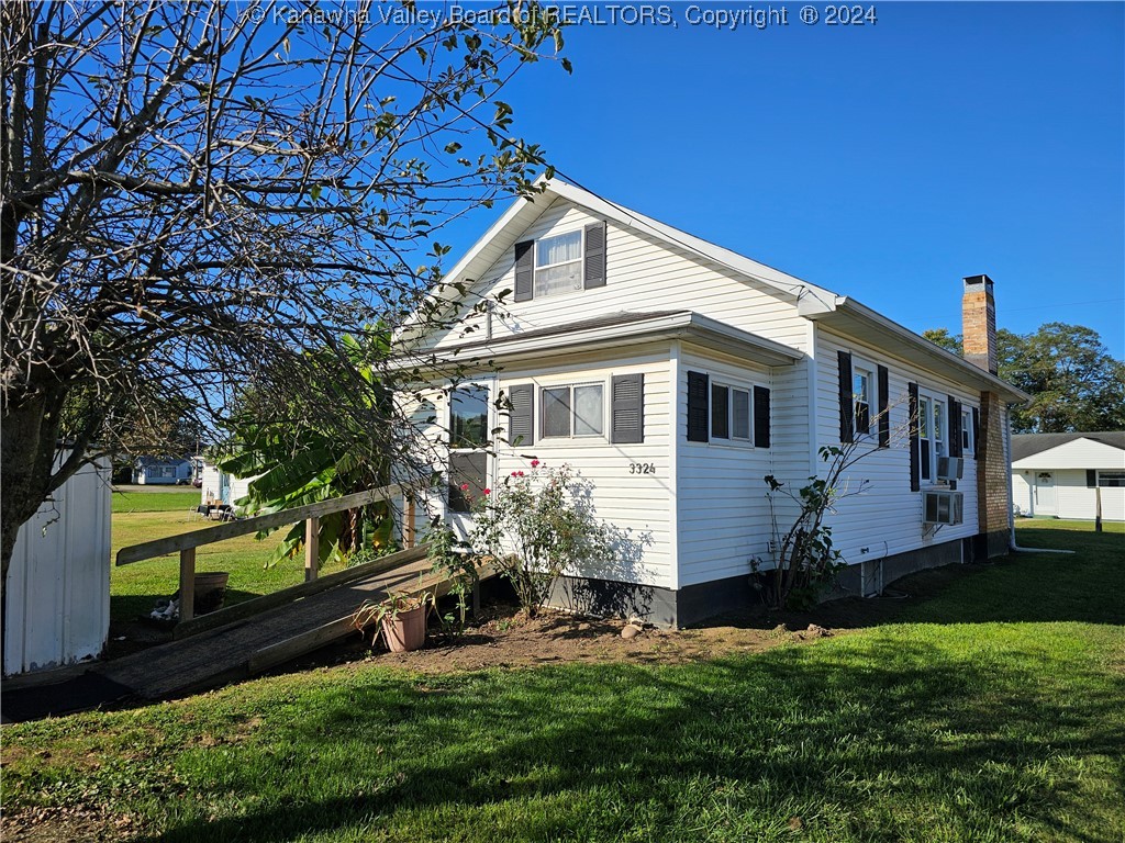 Mossman Ave, Point Pleasant, WV 25550