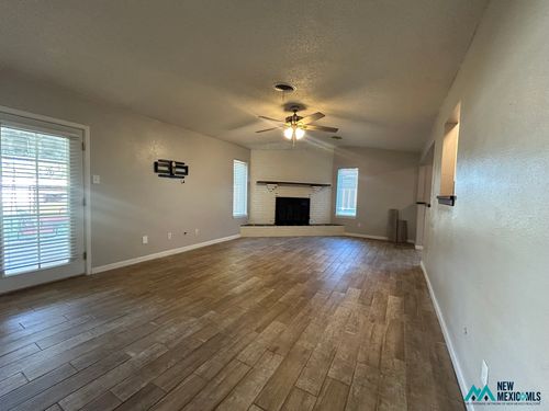1412 Stratford Ln, Clovis, NM, 88101-4920 | Card Image