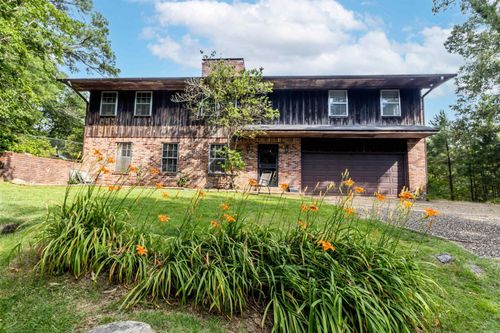 1 Rock Ridge Rd, Roland, AR, 72135-9329 | Card Image