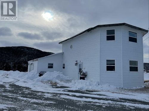 8 Skiffington'S Lane, Newman's Cove, NL, A0C2A0 | Card Image