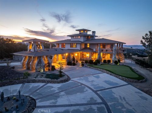 76346 Bryson Hesperia Rd, Bradley, CA, 93426-9419 | Card Image