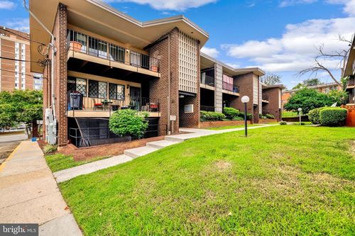 apt-a-3904 Stone Gate Dr, SUITLAND, MD, 20746-1963 | Card Image