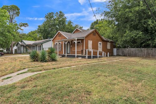 905 N Frances St, Terrell, TX, 75160-2150 | Card Image