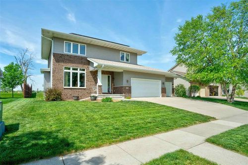 220 Jefferson St, North Liberty, IA, 52317-9092 | Card Image