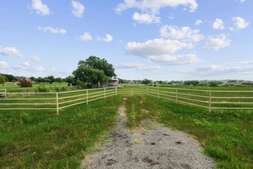 2203 Fm 156 S, Haslet, TX, 76052-4216 | Card Image