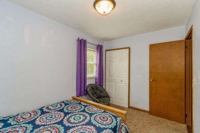 5817 Underwood Ave Sw, House other with 4 bedrooms, 2 bathrooms and null parking in Cedar Rapids IA | Image 15