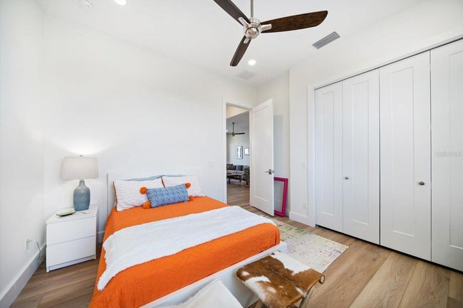 6976 S Shore Dr S, House other with 4 bedrooms, 4 bathrooms and null parking in SOUTH PASADENA FL | Image 41