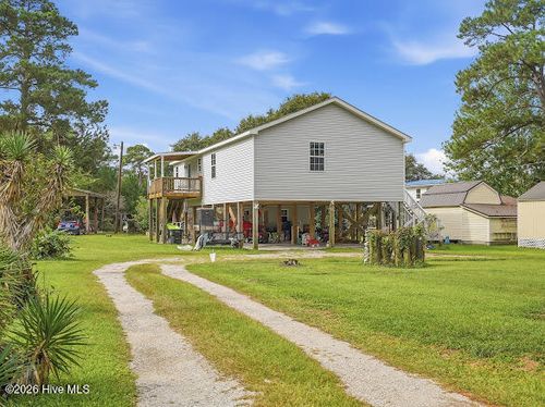 131 Circle Dr, Cedar Point, NC, 28584-8076 | Card Image