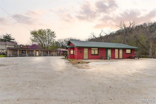 201 N Park St, Hardin, IL, 62047 | Card Image