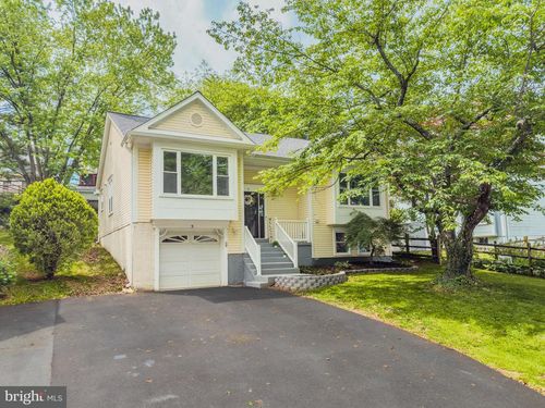 5 Tripoley Ct, GAITHERSBURG, MD, 20878-2854 | Card Image